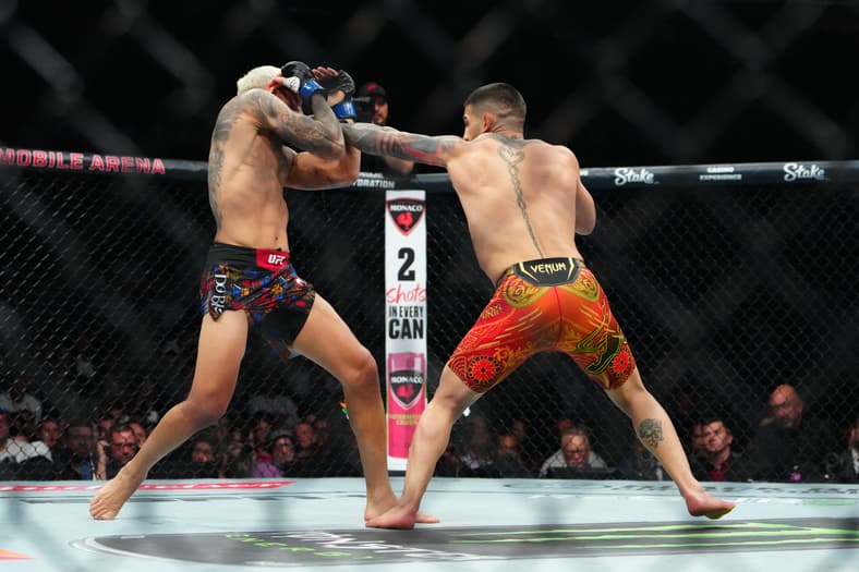 MMA: UFC 317- Topuria vs Oliveira