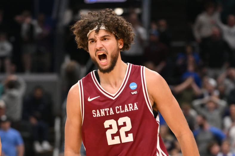 NCAA Basketball: NCAA Tournament First Round-Santa Clara at Kentucky