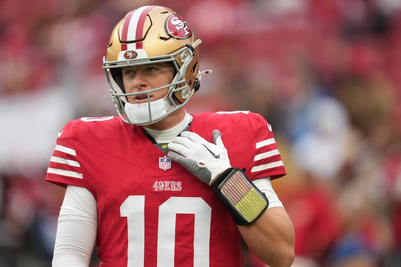 NFL: Tennessee Titans at San Francisco 49ers