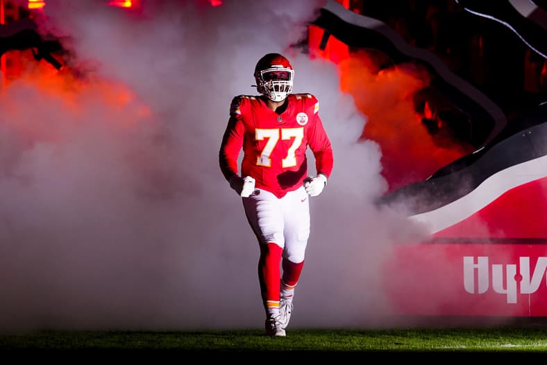 Kansas City Chiefs, Jaylon Moore