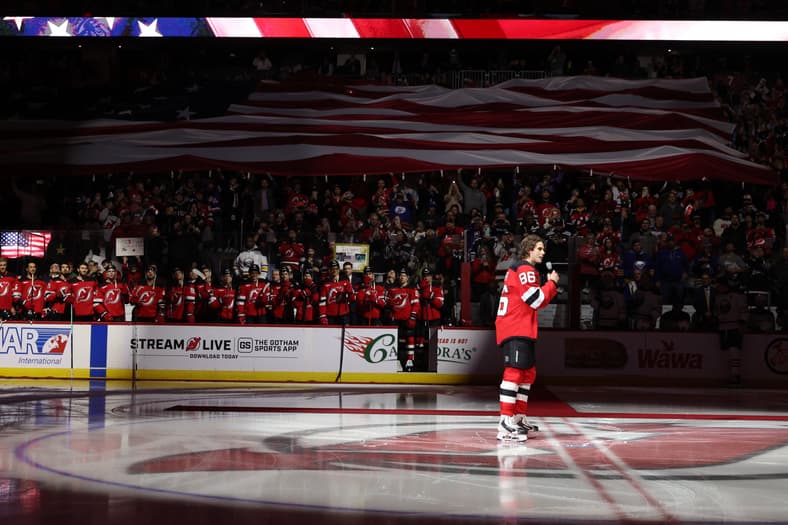 NHL: Buffalo Sabres at New Jersey Devils