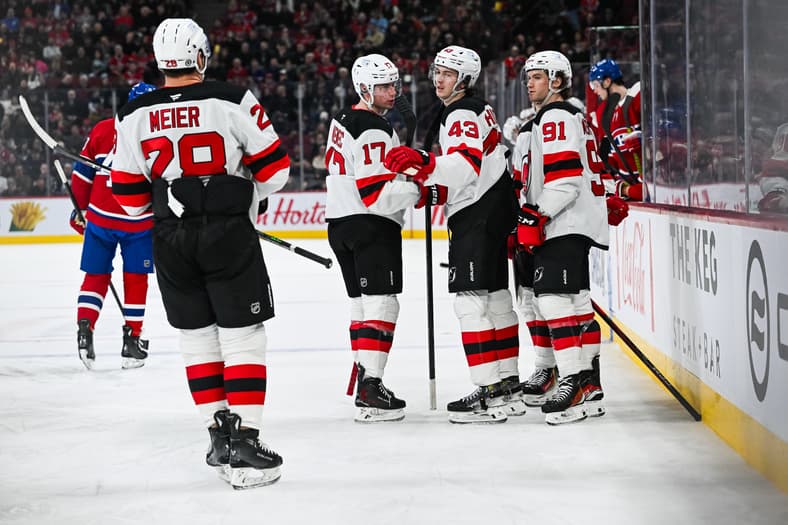 NHL: New Jersey Devils at Montreal Canadiens