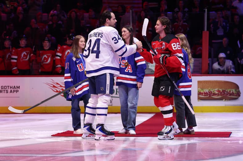 NHL: Toronto Maple Leafs at New Jersey Devils