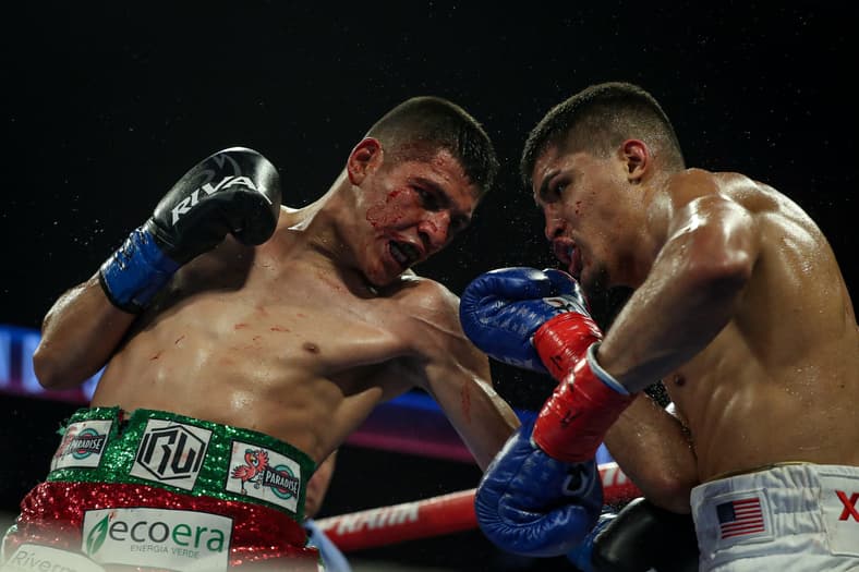 Roberto Valenzuela, Jr. and Xander Zayas fight for the NABO/ NABF Junior Middleweight Titles live on ESPN during a Top Rank bout