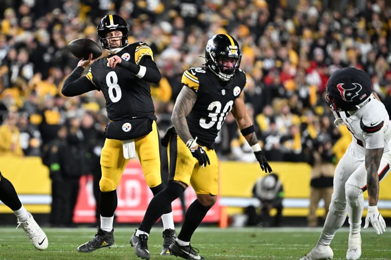 NFL: AFC Wild Card Round-Houston Texans at Pittsburgh Steelers