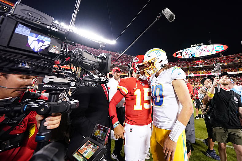 Kansas City Chiefs schedule predictions 2025, Chiefs predictions