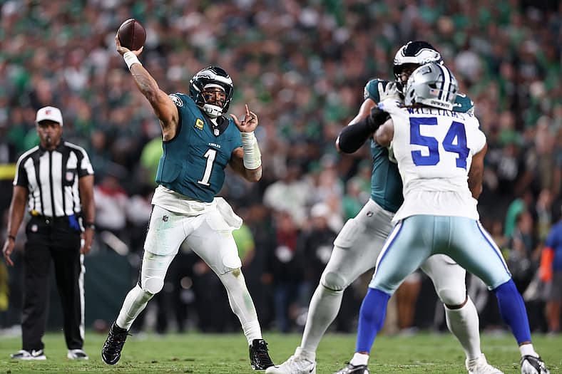 NFL Kickoff Game, Dallas Cowboys at Philadelphia Eagles