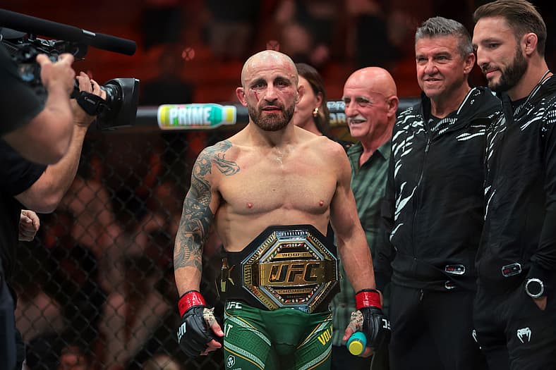 alexander volkanovski