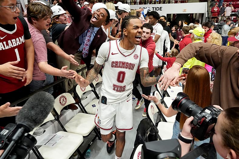 college basketball rankings