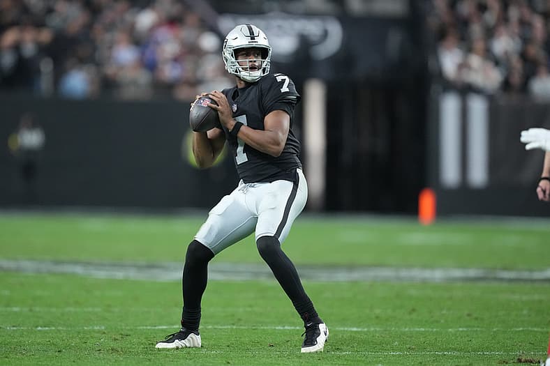 NFL: New York Giants at Las Vegas Raiders