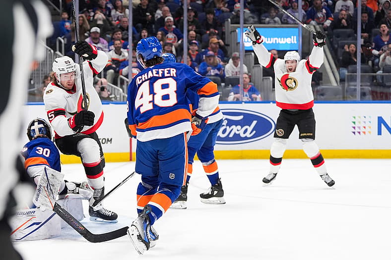 NHL: Ottawa Senators at New York Islanders