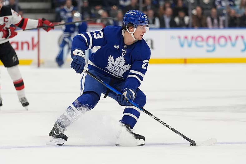 NHL: New Jersey Devils at Toronto Maple Leafs