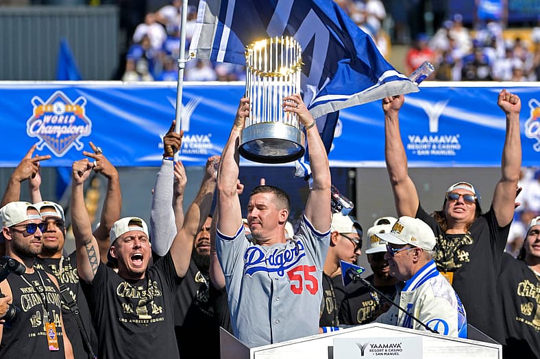 mlb
