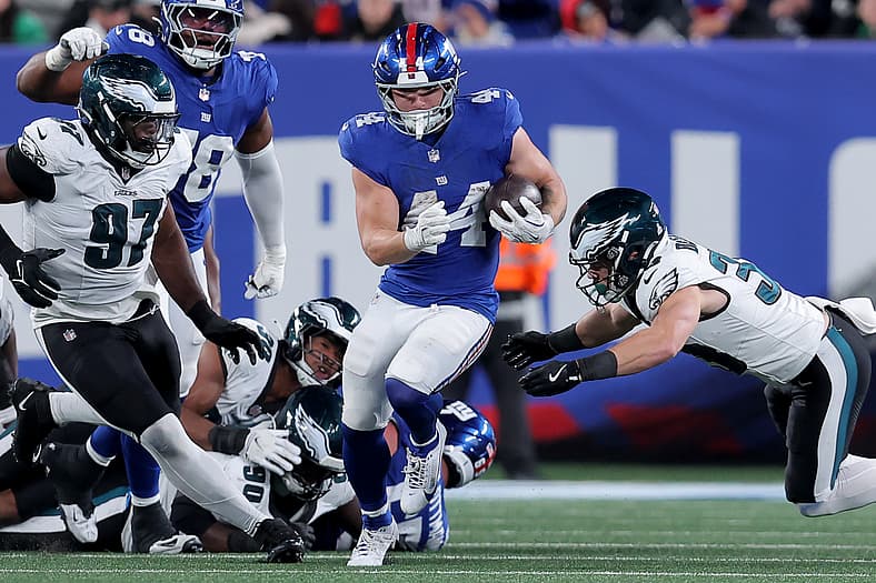 NFL: Philadelphia Eagles at New York Giants