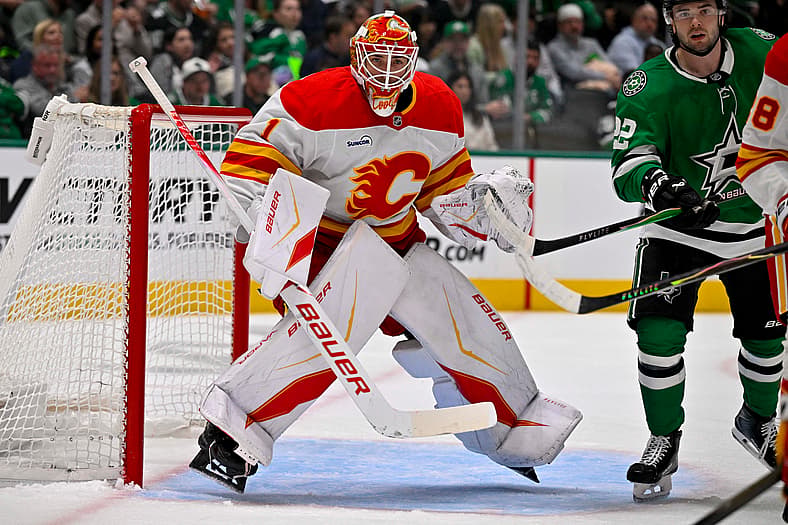 NHL: Calgary Flames at Dallas Stars