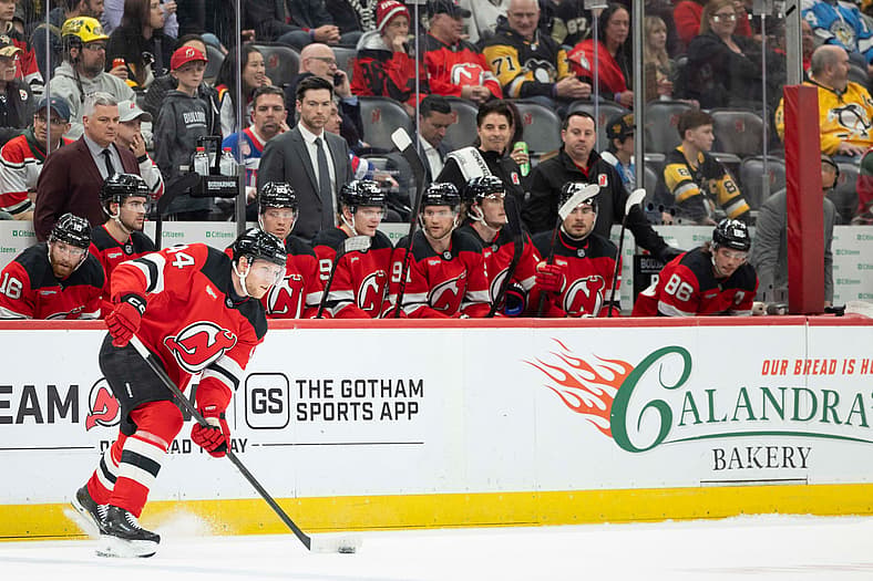 NHL: Pittsburgh Penguins at New Jersey Devils