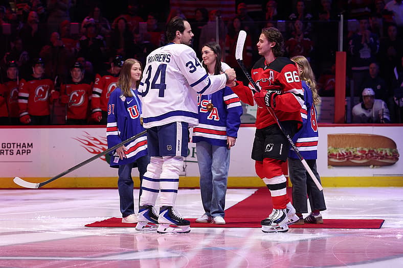 NHL: Toronto Maple Leafs at New Jersey Devils
