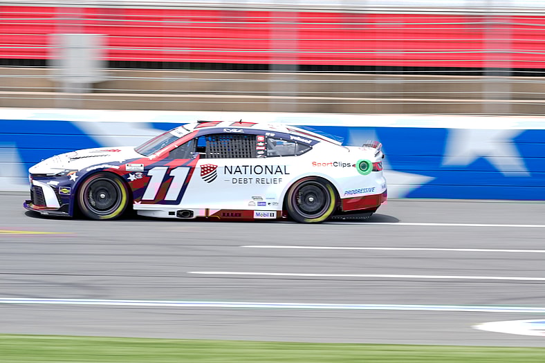 NASCAR: Cup Practice and Qualifying, denny hamlin