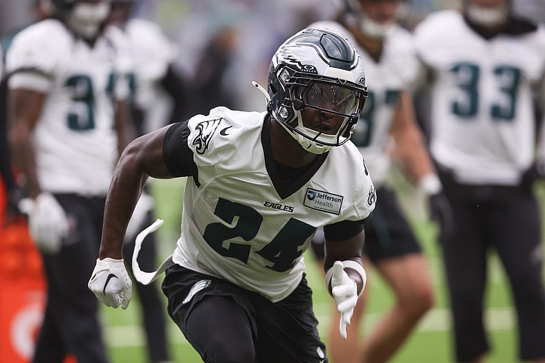 Philadelphia Eagles safety Drew Mukuba
