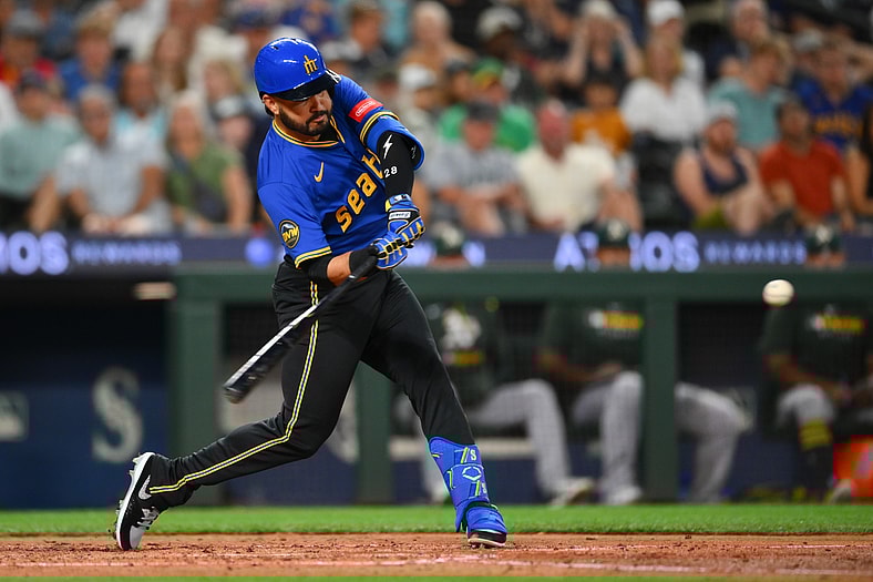 Seattle Mariners third baseman Eugenio Suarez