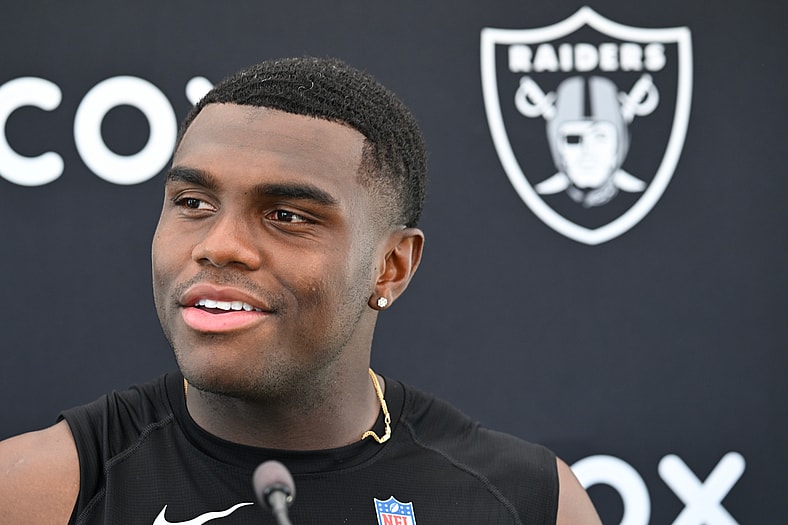 Las Vegas Raiders cornerback Jakorian Bennett