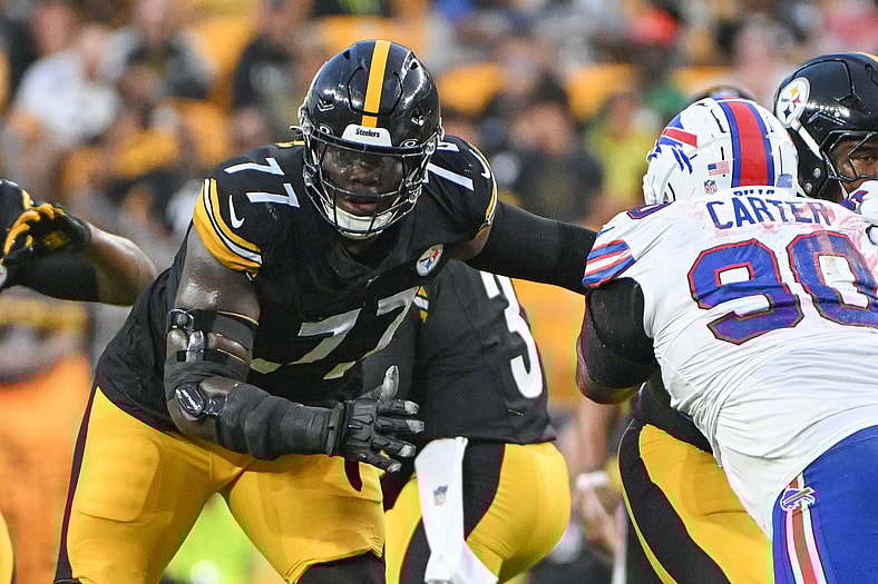 NFL: Buffalo Bills at Pittsburgh Steelers