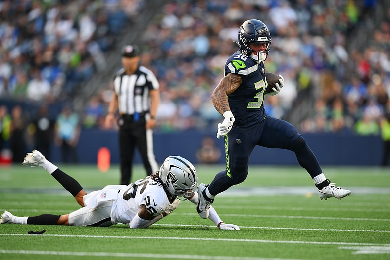NFL: Las Vegas Raiders at Seattle Seahawks