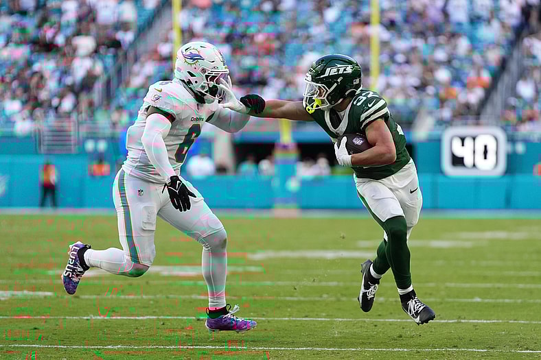 NFL: New York Jets at Miami Dolphins