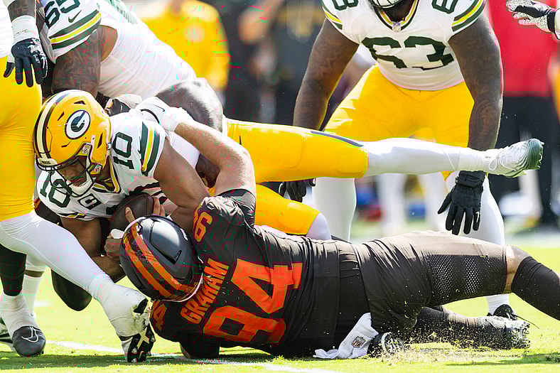 NFL: Green Bay Packers at Cleveland Browns