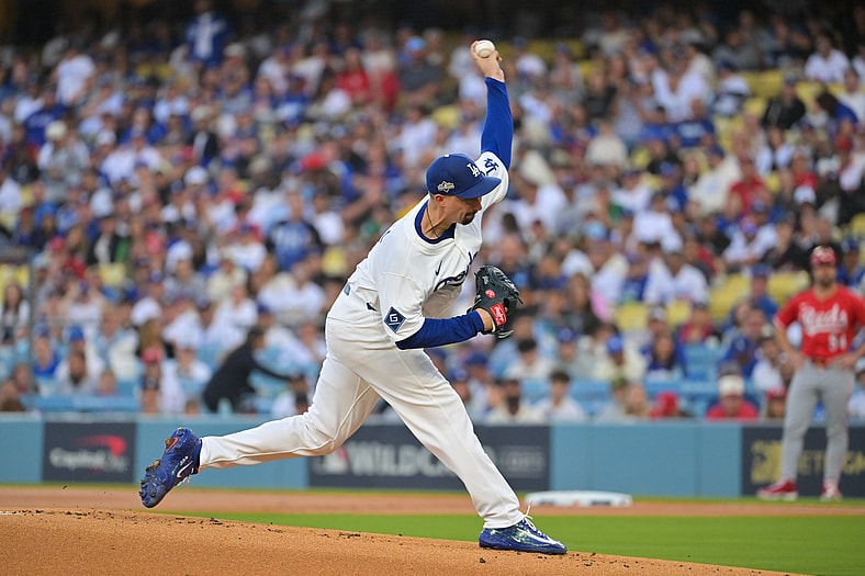 MLB: Wildcard-Cincinnati Reds at Los Angeles Dodgers