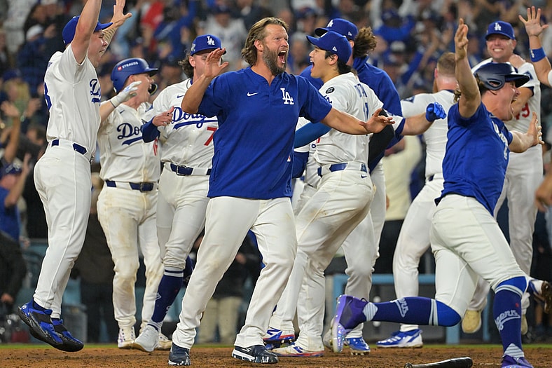 MLB: World Series-Toronto Blue Jays at Los Angeles Dodgers
