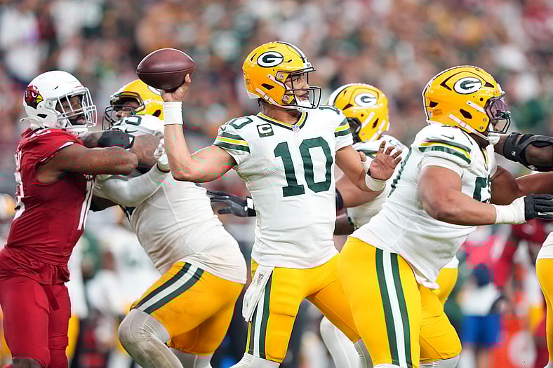 NFL: Green Bay Packers at Arizona Cardinals