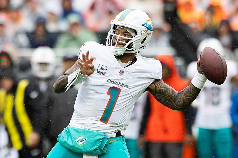 NFL: Miami Dolphins at Cleveland Browns