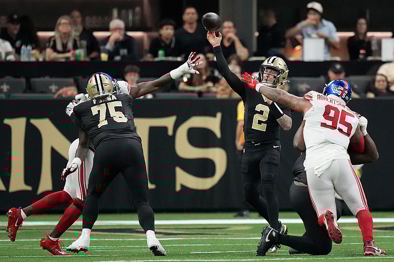 NFL: New York Giants at New Orleans Saints