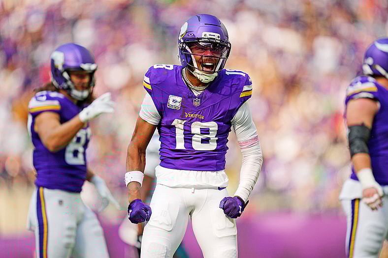 NFL: Philadelphia Eagles at Minnesota Vikings