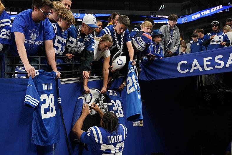 NFL: Tennessee Titans at Indianapolis Colts
