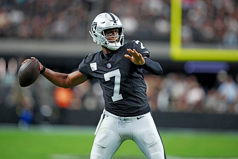 Las Vegas Raiders quarterback Geno Smith