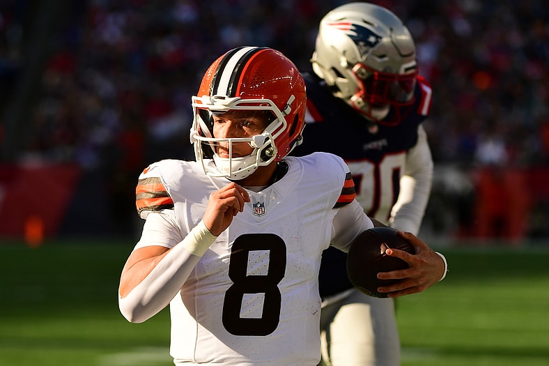 NFL: Cleveland Browns at New England Patriots