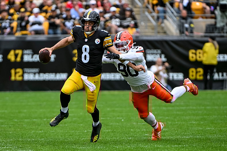 NFL: Cleveland Browns at Pittsburgh Steelers