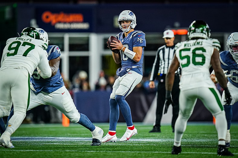 NFL: New York Jets at New England Patriots