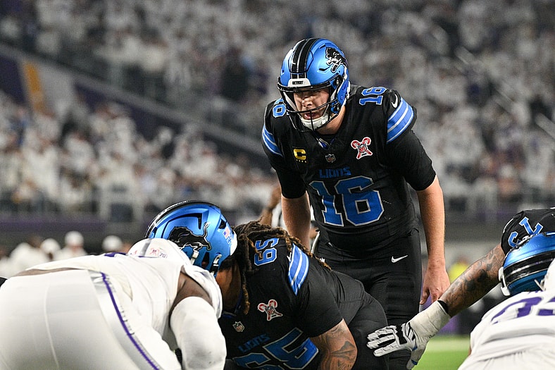 NFL: Detroit Lions at Minnesota Vikings