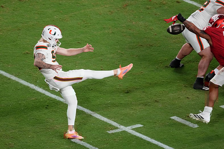 CFP National Championship Game, Miami Hurricanes vs Indiana Hoosiers