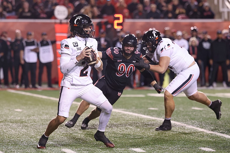 NCAA Football: Cincinnati at Utah