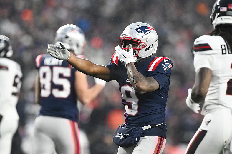 NFL: AFC Divisional Round-Houston Texans at New England Patriots