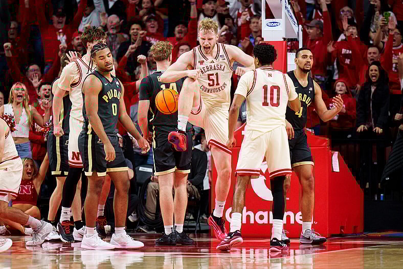 college basketball rankings