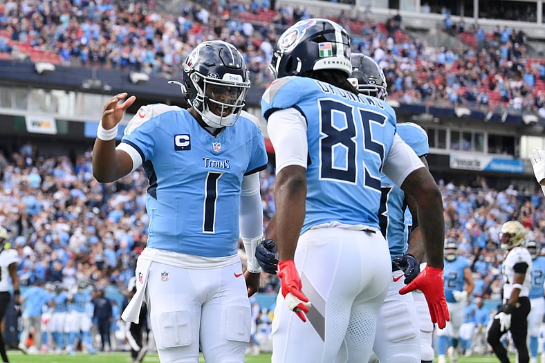 NFL: New Orleans Saints at Tennessee Titans