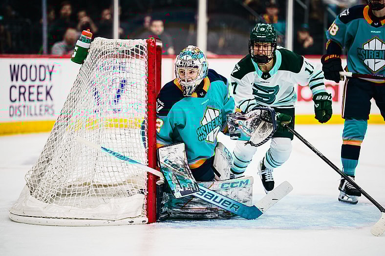 New York Sirens goalie Kayle Osborne hugs the post against the Boston Fleet.