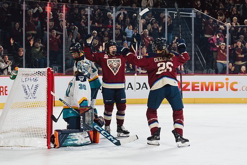 The Montreal Victoire celebrate a 6-2 win over the New York Sirens.