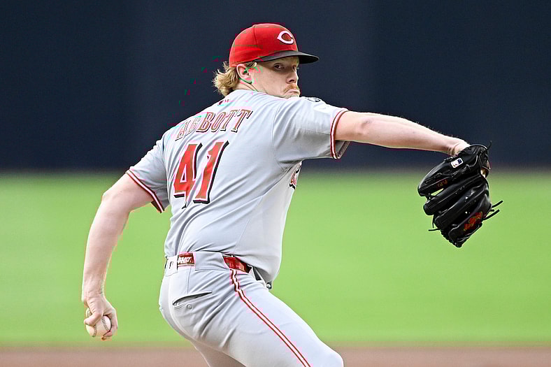 MLB: Cincinnati Reds at San Diego Padres