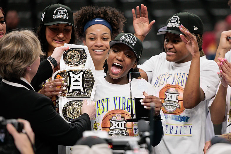 college basketball rankings